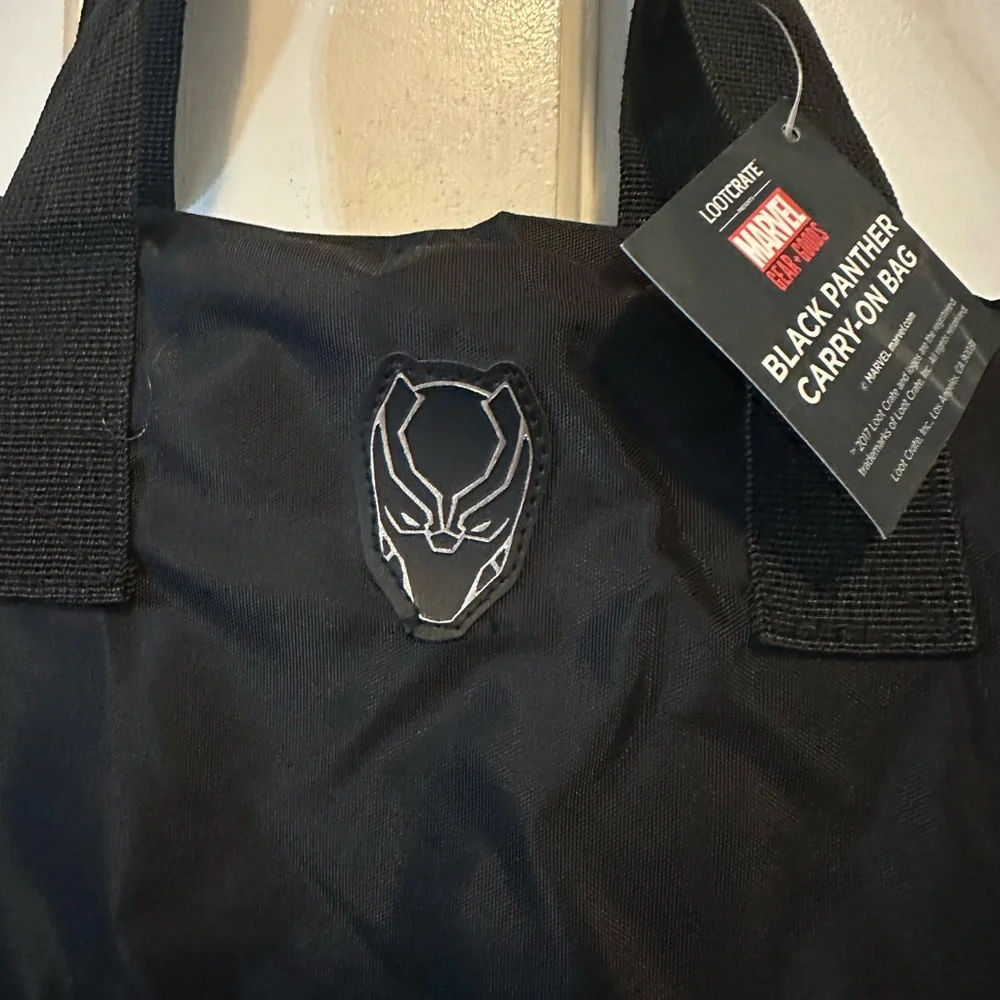 MARVEL BLACK PANTHER NWT Carry-On Bag Gear‎ + Goods LootCrate JET SET EXCLUSIVE